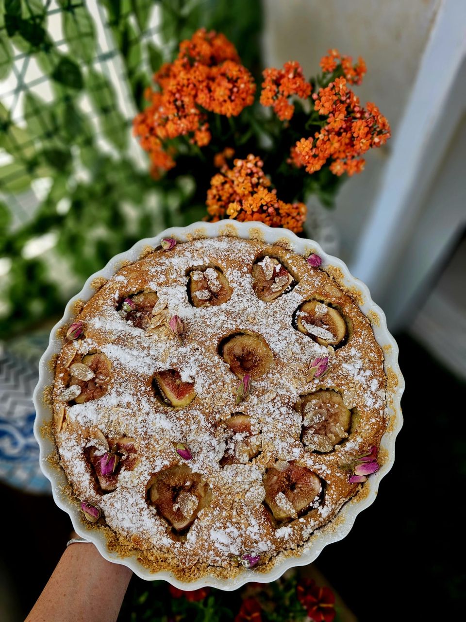 תמונה: עוגת תאנים ושקדים פרווה