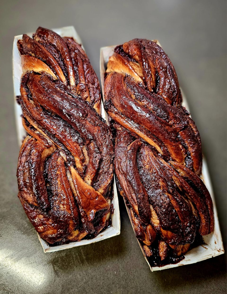 תמונה: עוגת שמרים עסיסית