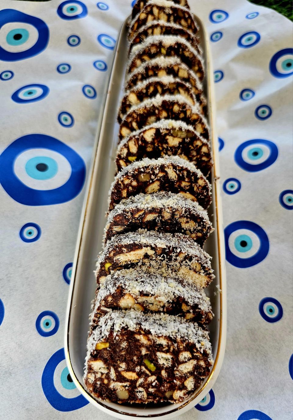 תמונה: נקניק שוקולד מושחת